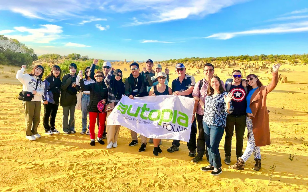 Pinnacles Sunset & Stargazing Tour with Picnic-Style Dinner & Round-Trip Transfers Image 2