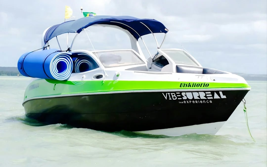 Pipa: Lagoa de Guaraíras Shared Speedboat Tour with Clay Bath and Sandbank Stops Image 5