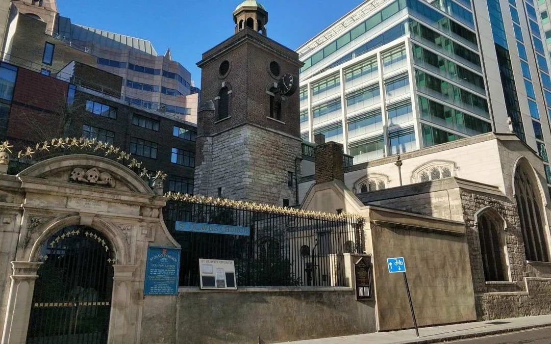 Plague of London: Self-Guided City Exploration Game Image 5