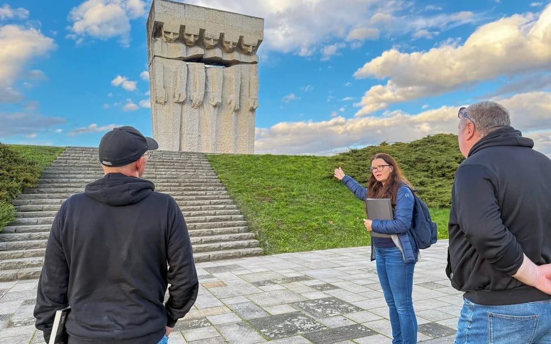 Plaszow Concentration Camp Guided Tour in Krakow: Historical Exploration with Local Expert Image 4
