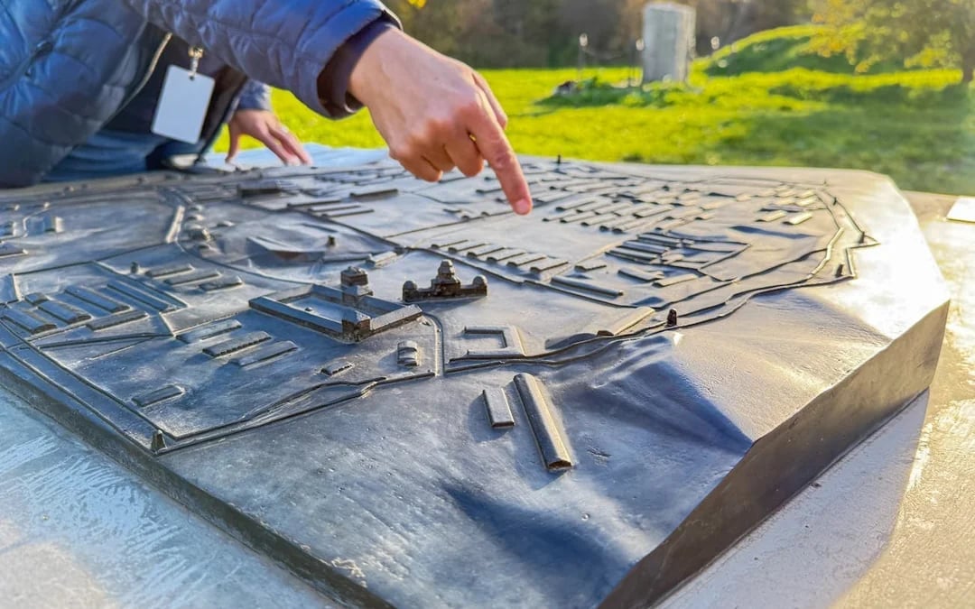 Plaszow Concentration Camp Guided Tour in Krakow: Historical Exploration with Local Expert Image 5