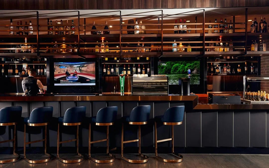 Plaza Premium Lounge Access at Dubai International Airport: Terminal 3 Departures Image 7