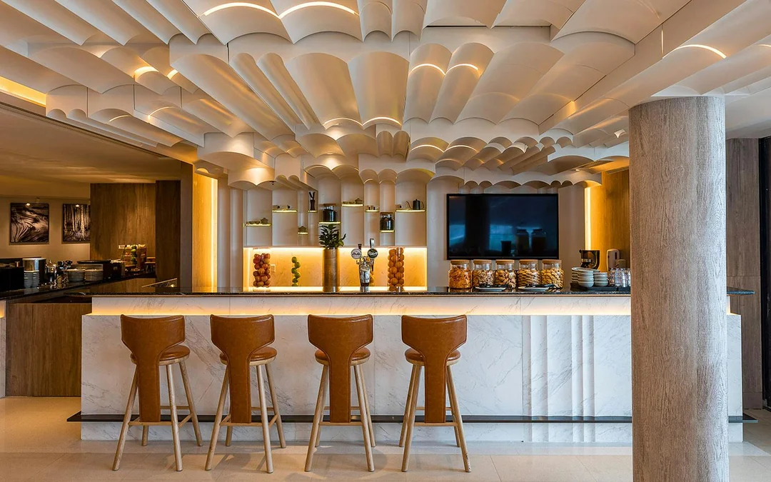 Plaza Premium Lounge Access at Hong Kong International Airport: Standard Lounge (Gate 1, 35, and 60) Image 1