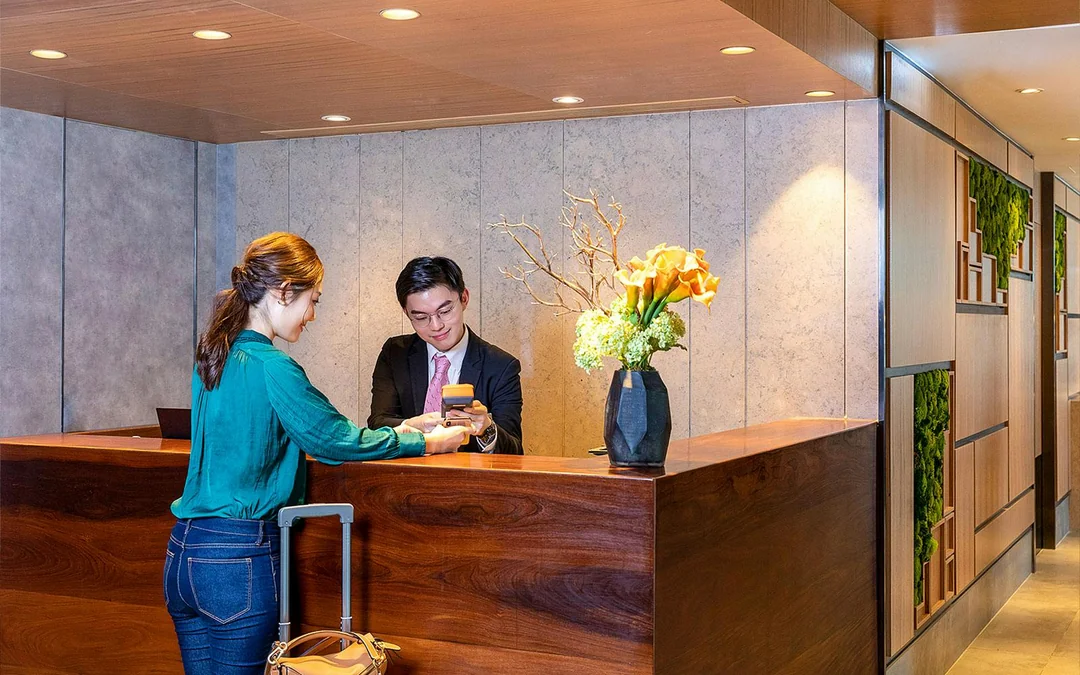 Plaza Premium Lounge Access at Hong Kong International Airport: Standard Lounge (Gate 1, 35, and 60) Image 2