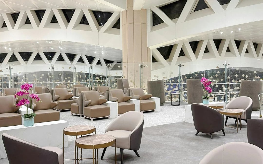 Plaza Premium Lounge Access at King Khalid International Airport: Departures Image 1