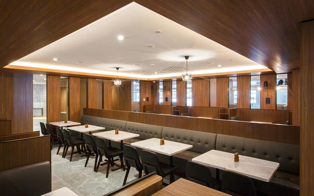 Plaza Premium Lounge Access at Melbourne Airport: T2, International Departures Image 4
