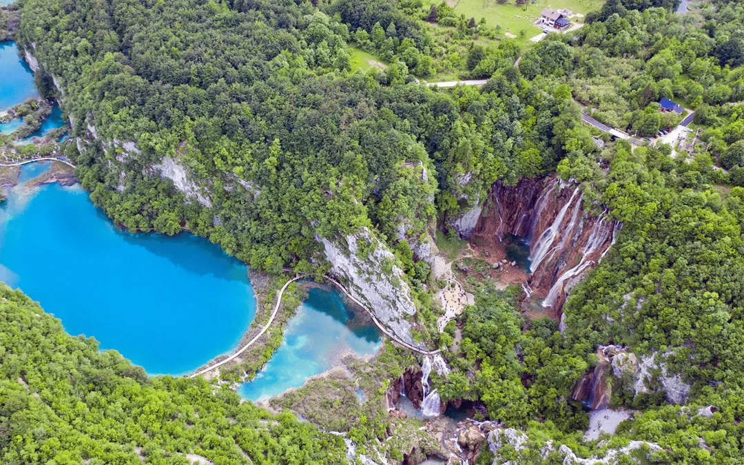 Plitvice Lakes National Park Guided Tour Image 7