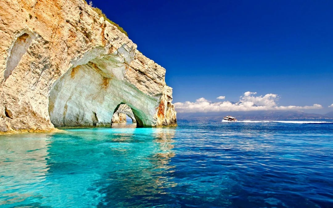 Poros Port Full-Day Cruise to Navagio Shipwreck and Blue Caves with Alykanas Visit Image 1
