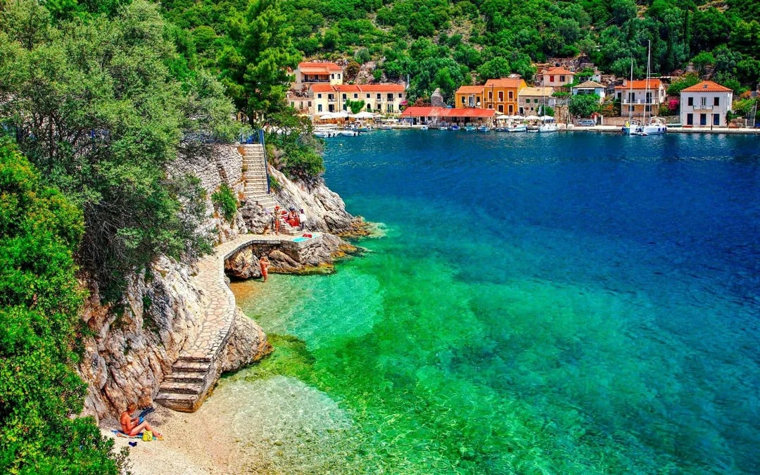 Poros Port Full-Day Ithaca Cruise with Gidaki Beach, Vathi and Kioni Stops Image 2