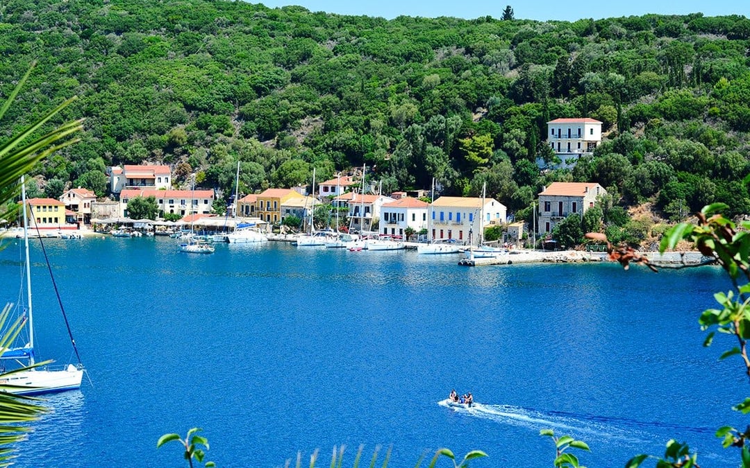Poros Port Full-Day Ithaca Cruise with Gidaki Beach, Vathi and Kioni Stops Image 6