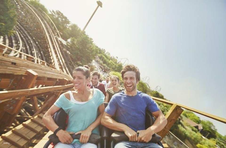 PortAventura tickets and transport from Barcelona