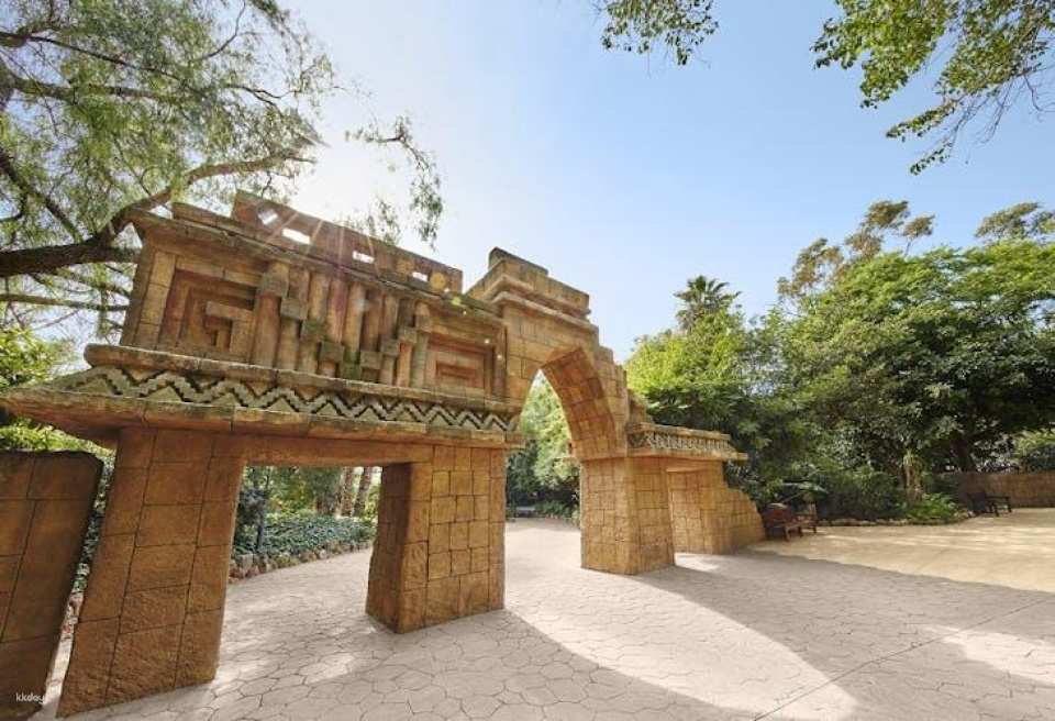 PortAventura tickets and transport from Barcelona
