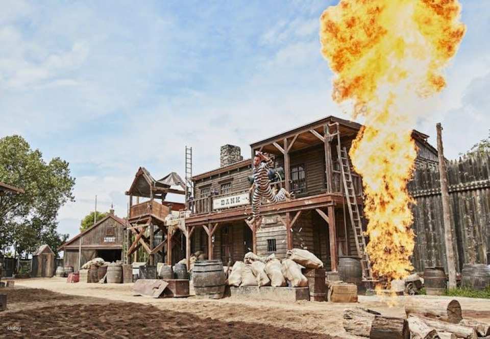 PortAventura tickets and transport from Barcelona