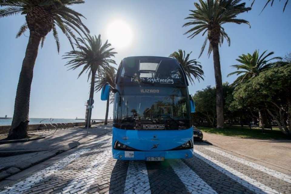 Porto 24 hours hop-on hop-off bus tour