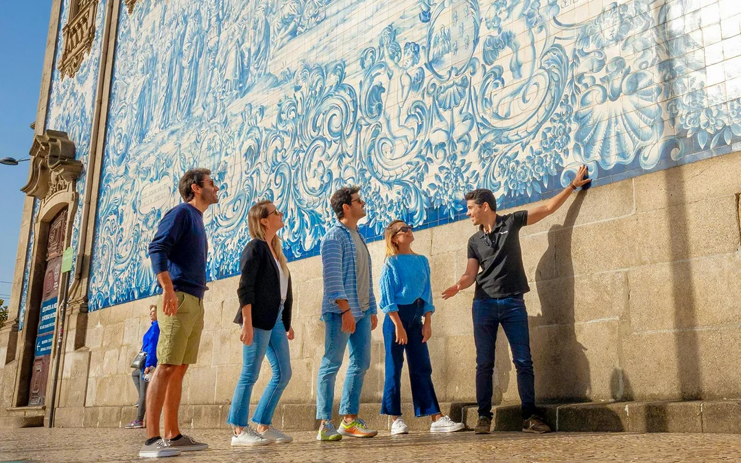 Porto Guided Walking Tour: Lello Library, Douro River Cruise & Cable Car Image 1