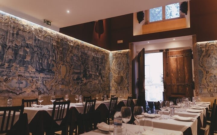 Portuguese Dinner and Fado Live Show at Mesa de Frades Chapel in Lisbon Image 9