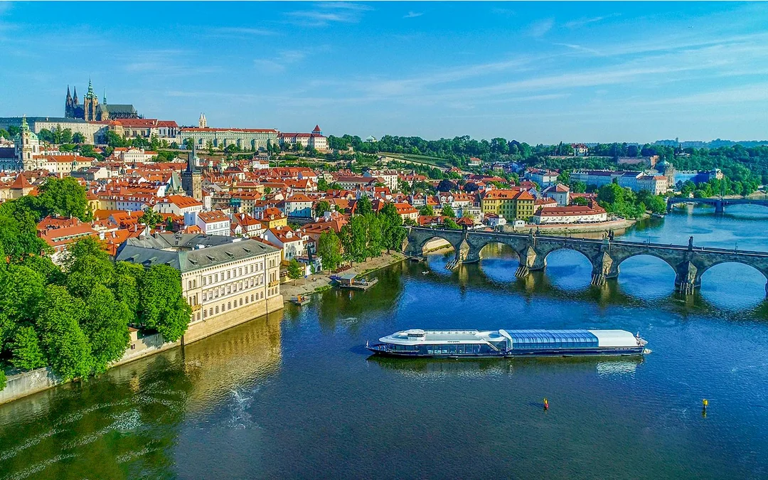 Prague 2-Hour Vltava River Sightseeing Cruise Image 1
