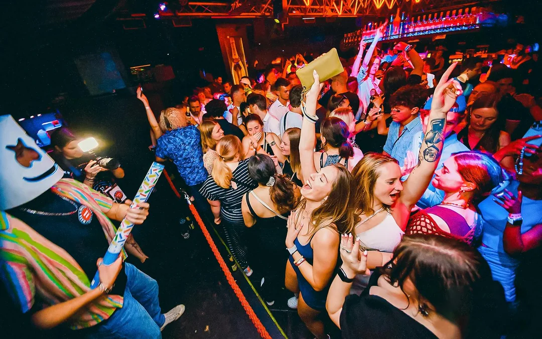 Prague Boat Party with Unlimited Drinks and After-Party Entry Image 3