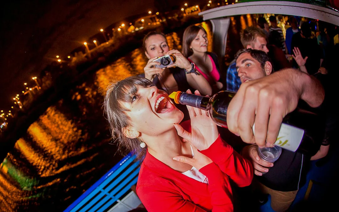 Prague Boat Party with Unlimited Drinks and After-Party Entry Image 5