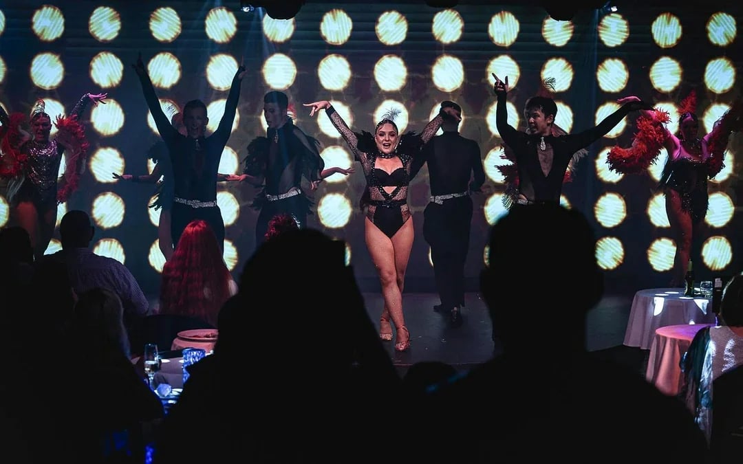 Prague Cabaret Show Tickets with 4-Course Dinner Image 11