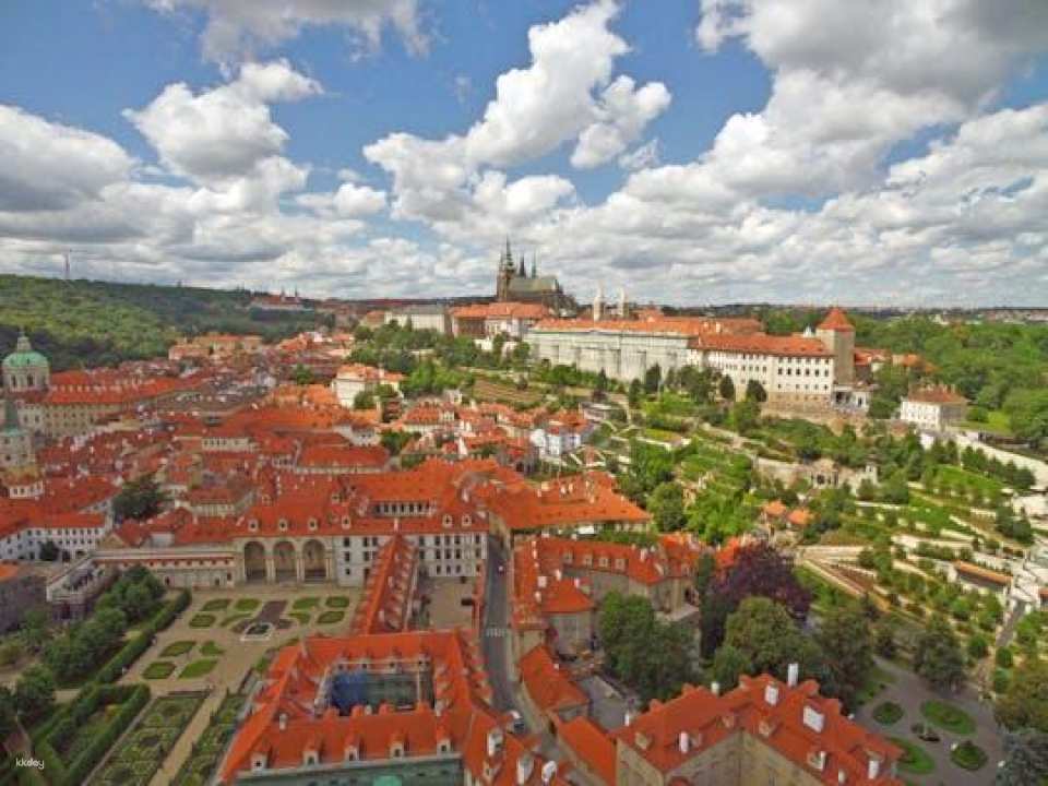 Prague Castle and Lobkowicz Palace entrance tickets