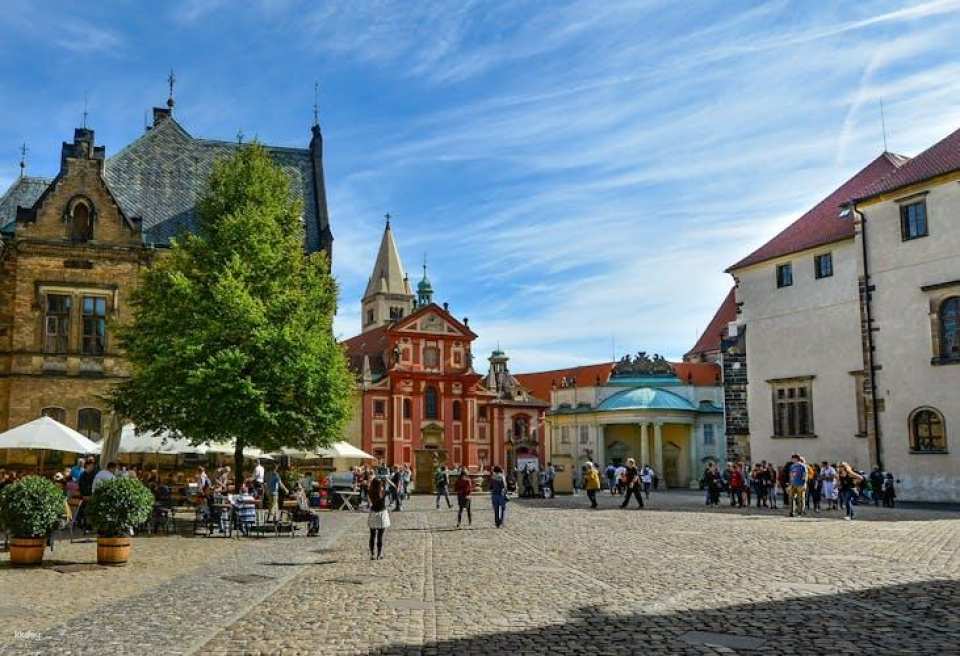 Prague Castle and Lobkowicz Palace entrance tickets