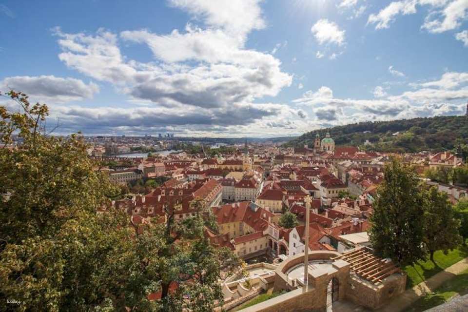 Prague Castle and Lobkowicz Palace entrance tickets