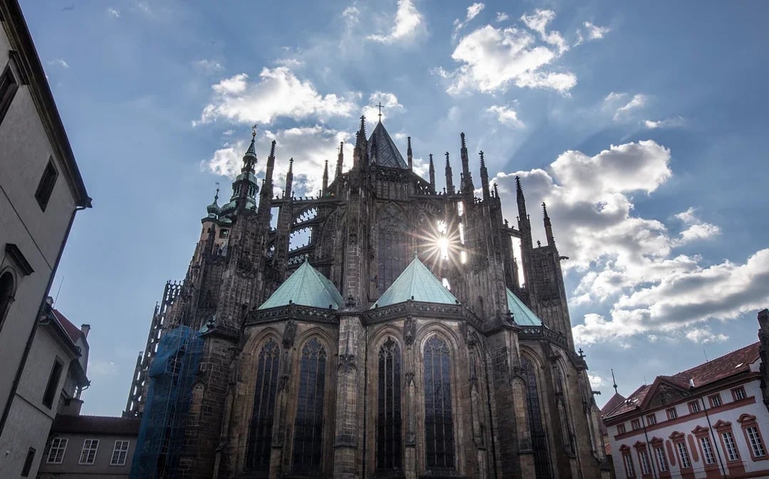 Prague Castle Complex Tour & Canal River Cruise Image 3