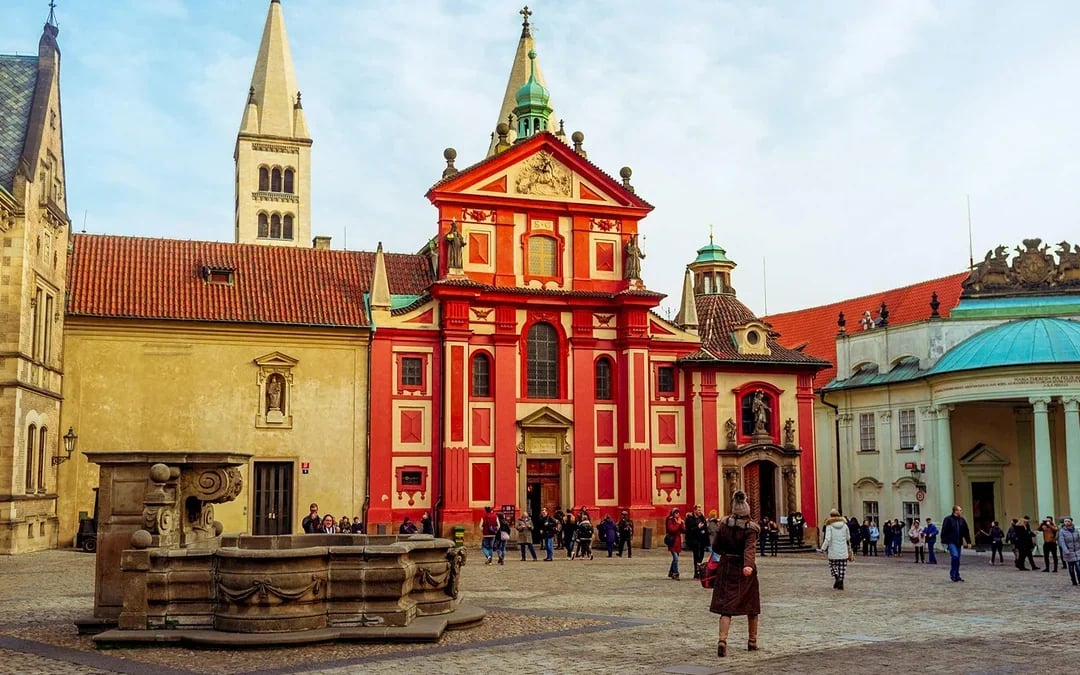 Prague Castle Guided Tour of Exteriors with Entry Tickets Image 2