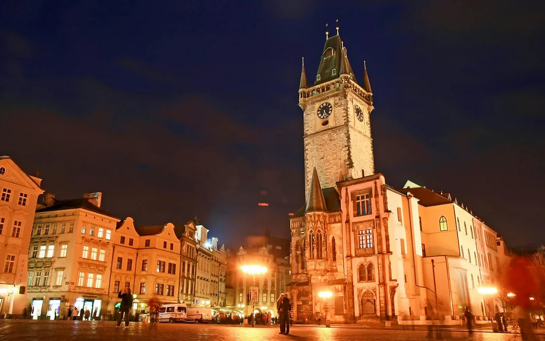 Prague Evening Ghost Tour with Museum Entry Tickets Image 3