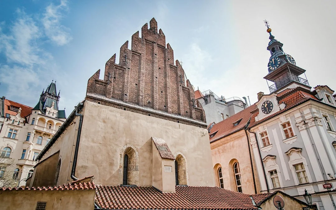 Prague Old Town & Jewish Ghetto Highlights Tour Image 3