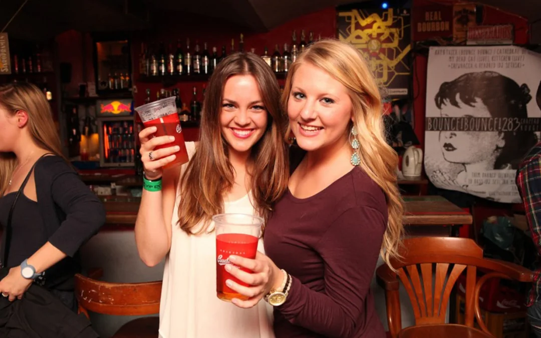 Prague Pub Crawl & International Party with Welcome Shot & VIP Entrance Image 4