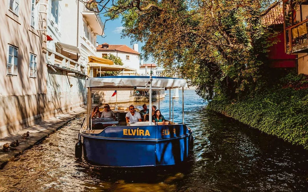 Prague Sightseeing Boat Cruise to Devil's Channel Image 6
