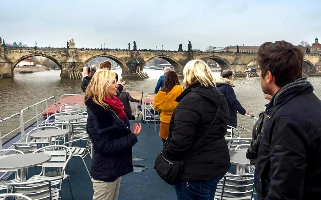 Prague Sightseeing Boat Cruise with Buffet Dinner Image 2