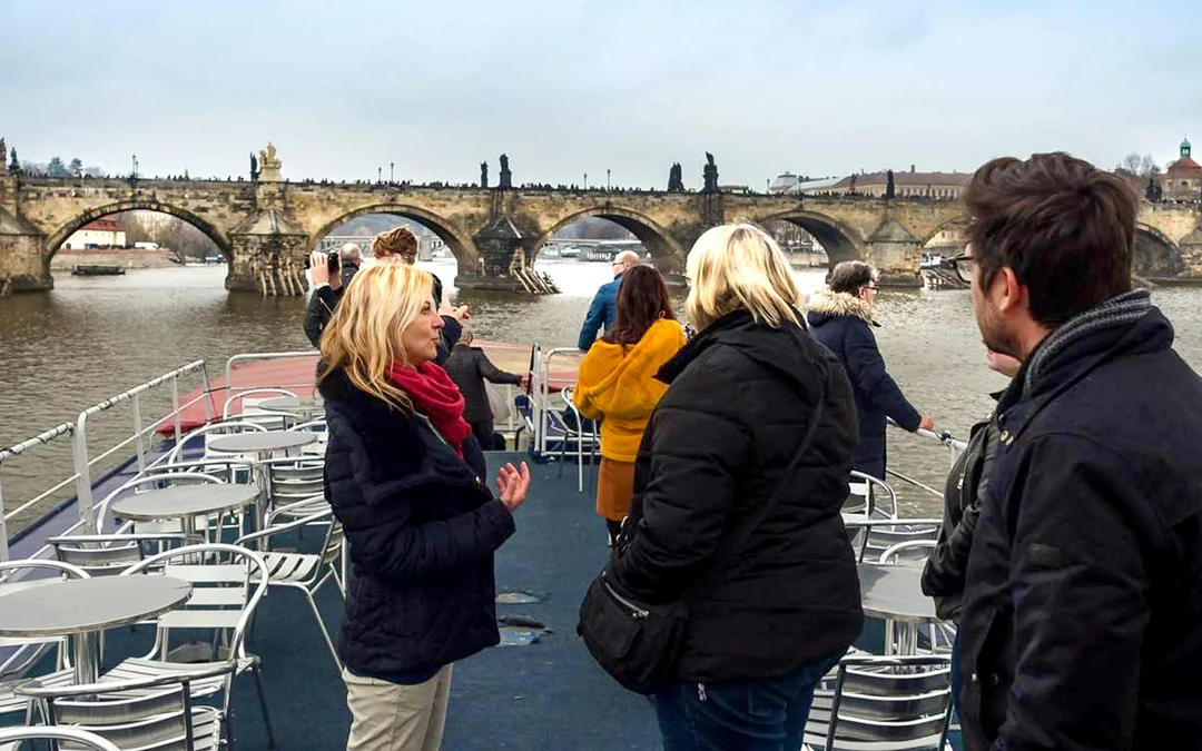 Prague Sightseeing Boat Cruise with Buffet Dinner Image 2