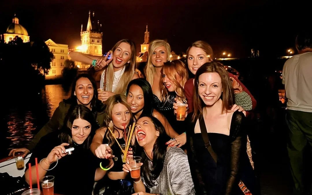 Prague Sunset Boat Party & Free Afterparty Access Image 2