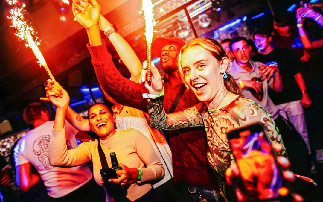 Prague Sunset Boat Party & Free Afterparty Access Image 4