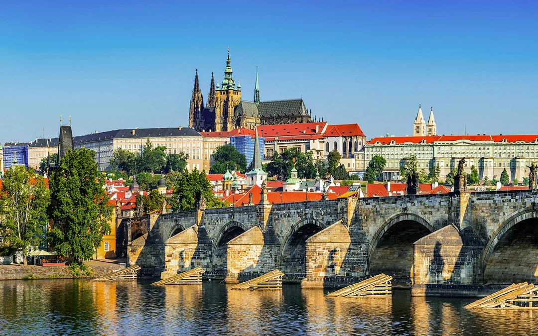 Prague Vltava River Sightseeing Cruise with Buffet Lunch Image 3