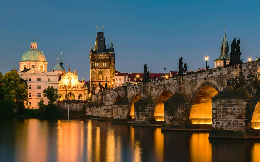 Prague Vltava River Sightseeing Cruise Image 2