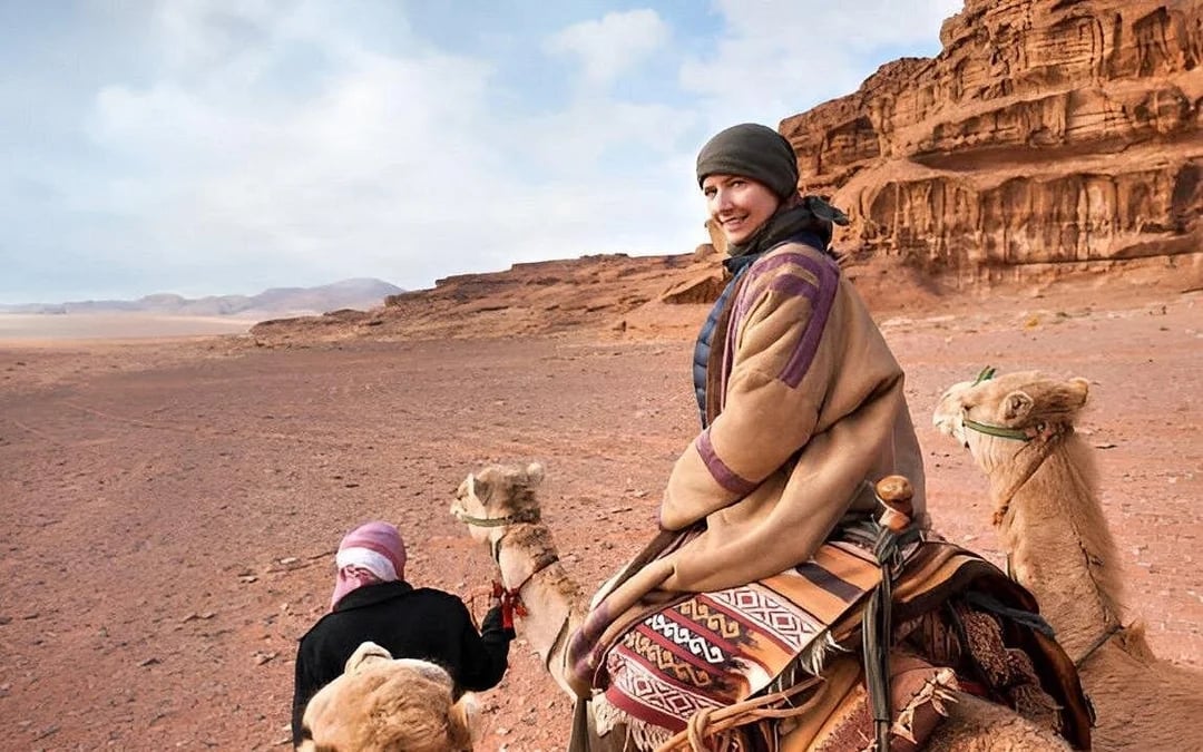 Premium 2 Hours Camel Ride: Amazing Desert & Sea - Hurghada Image 8