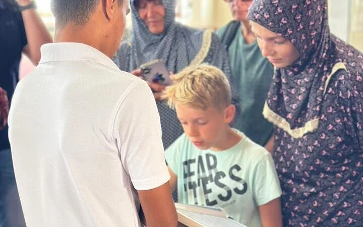 Premium City Tour: Mosque, Marina, Papyrus & Handicraft - Hurghada Image 2