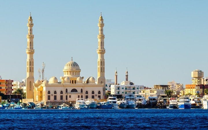 Premium City Tour: Mosque, Marina, Papyrus & Handicraft - Hurghada Image 4