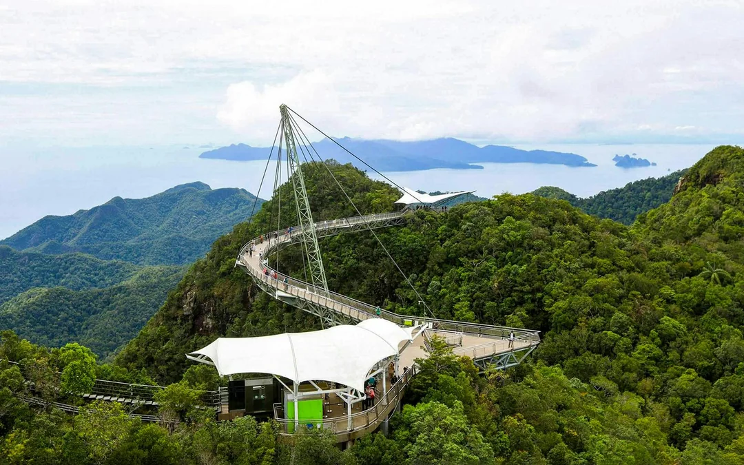 Premium Langkawi Cable Car Tickets with Express Lane 
 Image 3