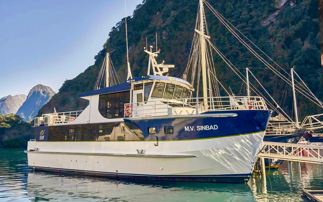 Premium Milford Sound Cruise with Gourmet Canapes & Sparkling Wine Image 2