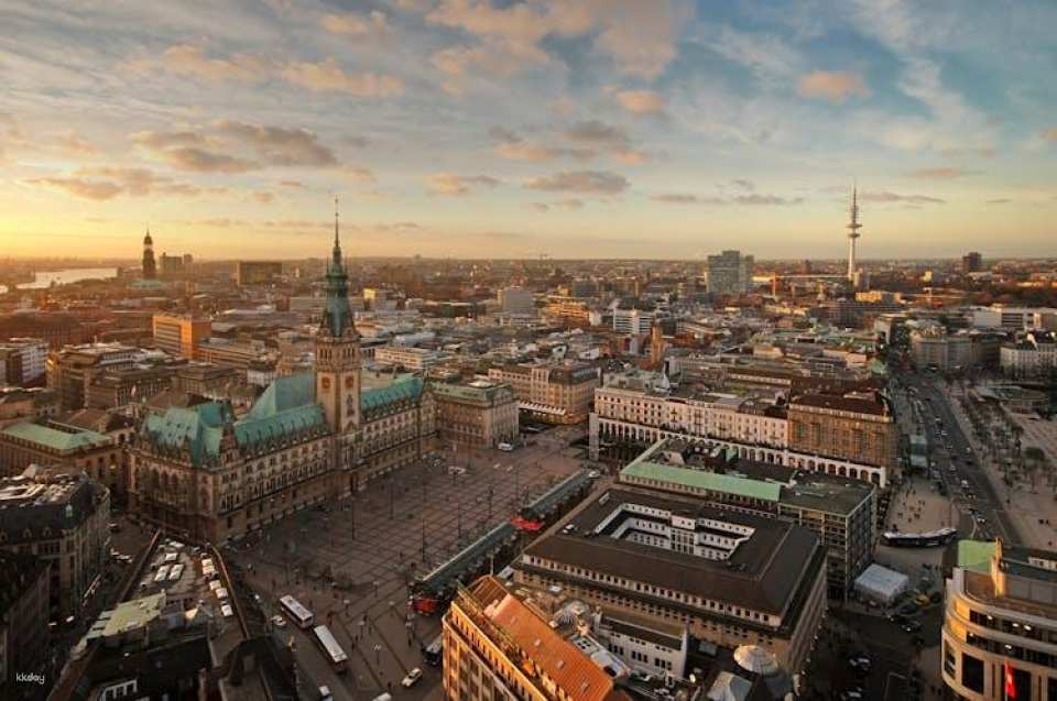 Premium Pass to discover Hamburg with 4 attractions