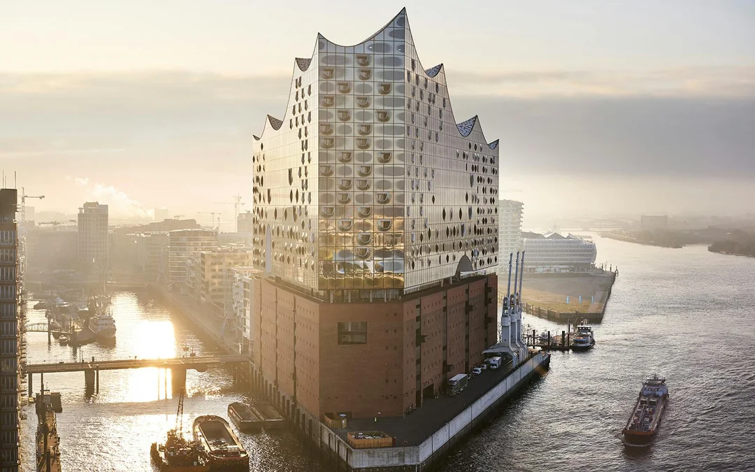 Premium Tour of Elbphilharmonie with French Rolls & Coffee Image 7