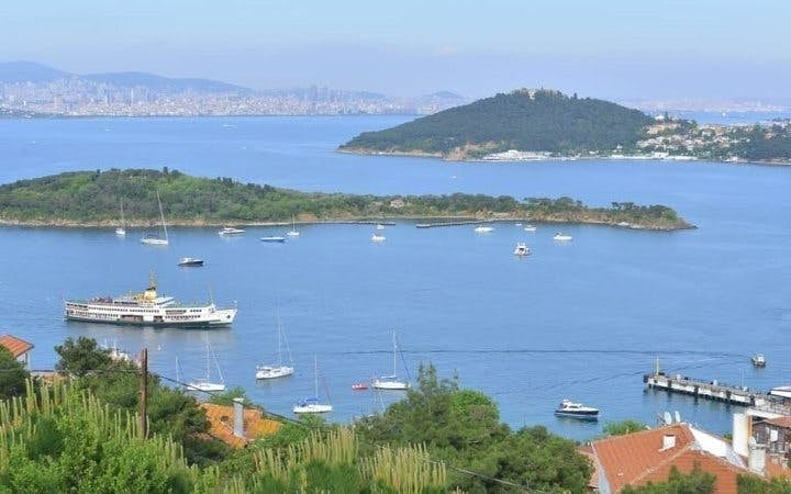 Princess Islands Heybeliada and Buyukada Round-Trip Ferry Ticket Image 7