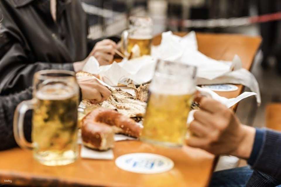 Private and personalized Munich food tour with a local guide