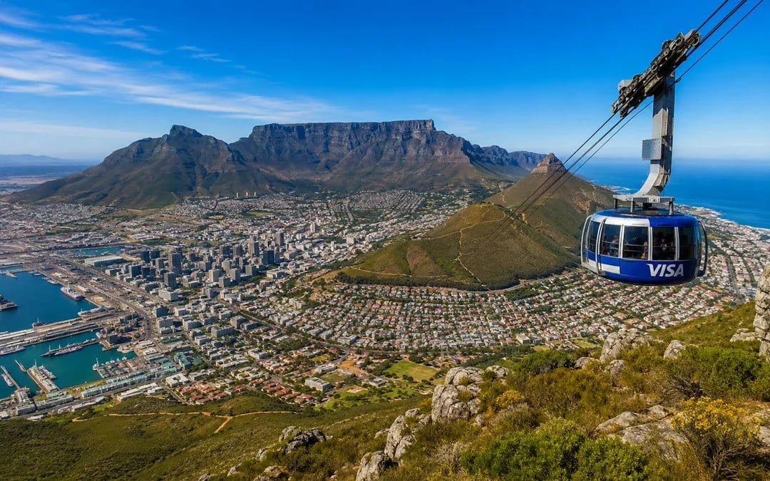 Private Cape Town City and Table Mountain Guided Tour with Hotel Transfers Image 2