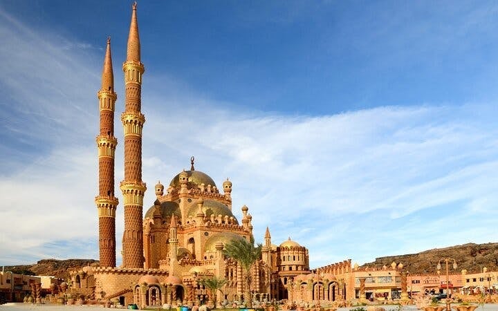 Private City tour, Mosque, Soho Square & Ice Rink-Sharm El Sheikh Image 4
